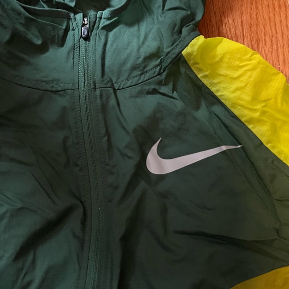 Nike Windrunner jacket green and yellow M - Picture 6 of 8
